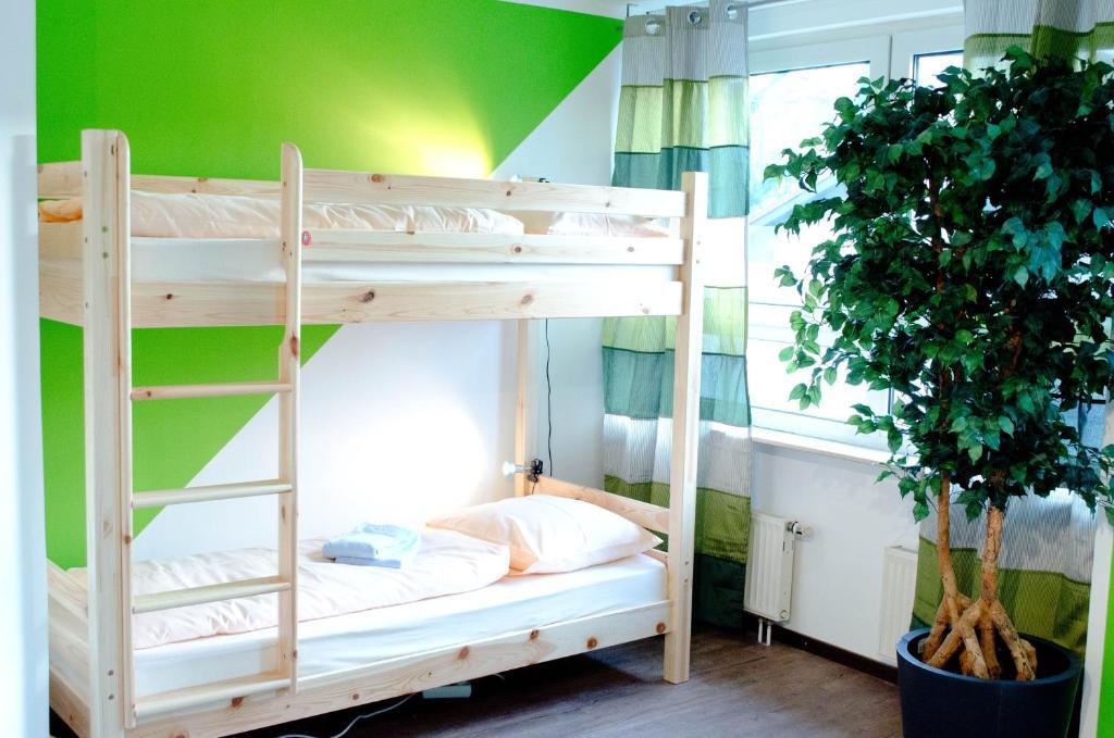 Hostel Nanina โกรเบนเซลล์ ภายนอก รูปภาพ